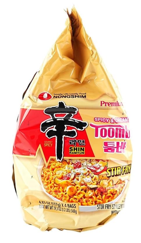 Nongshim Premium Shin Ramen Toomba,Spicy Creamy Stir Fry Instant Noodles, 농심 신라면 매콤 꾸덕한 툼바, Korean Instant R amen, K-Food 4.83 Oz (137g) 4 Pack, Set of 2- Total 8 Pack
