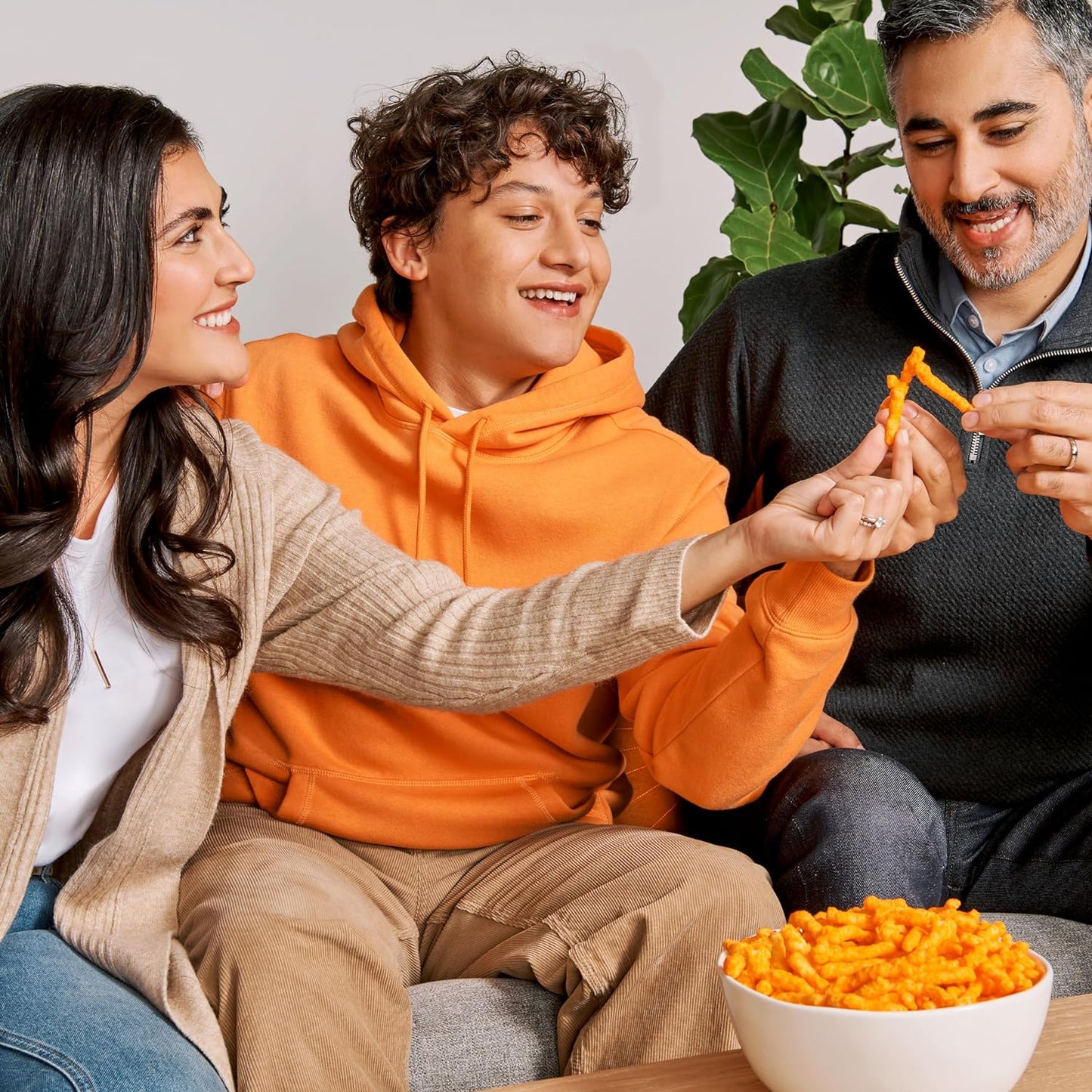 Cheetos Cheese Flavored Snacks, Crunchy, 1 Ounce (Pack of 104)